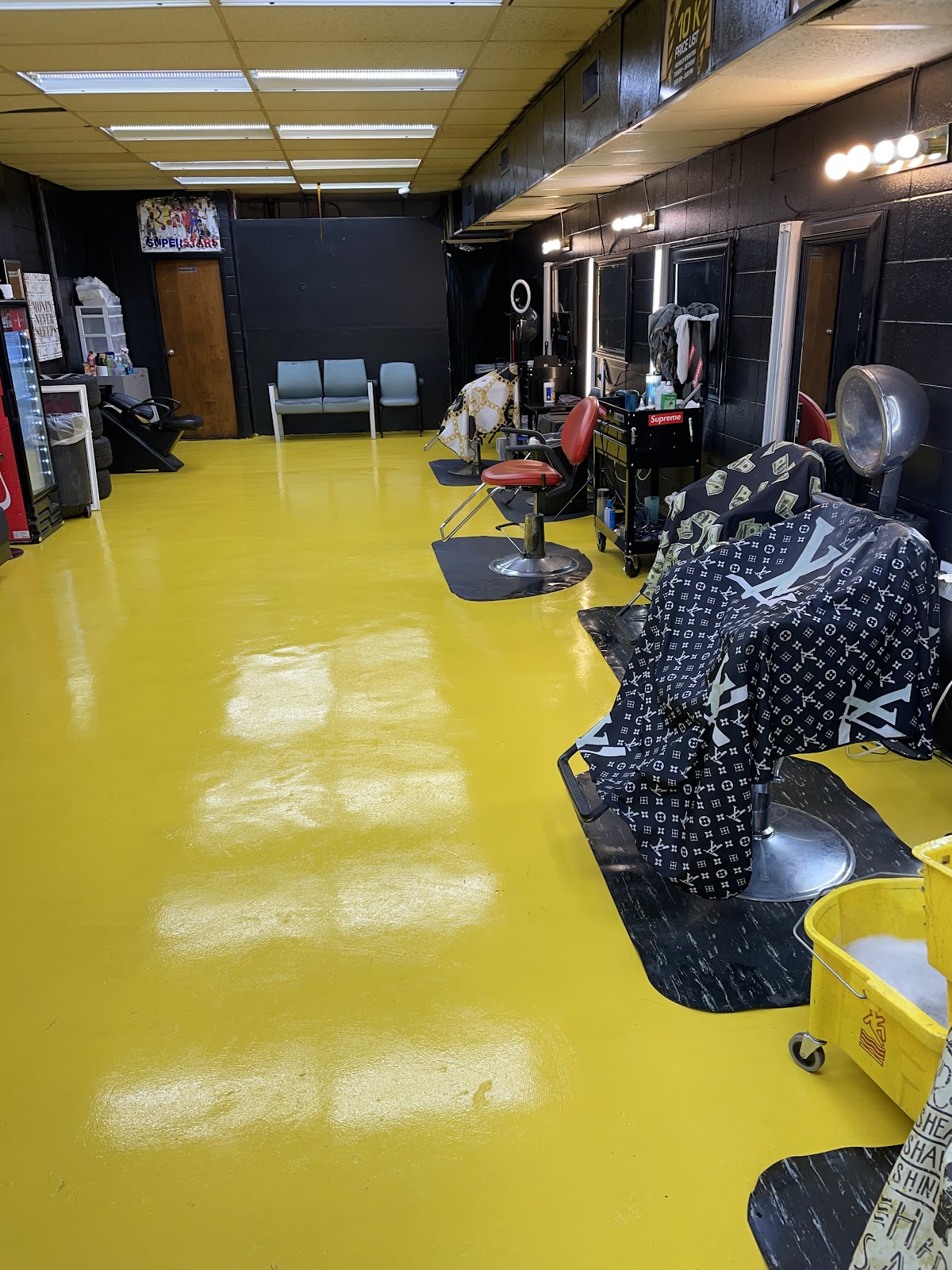 10kkuttz barbershop - Barbershop in Little Rock