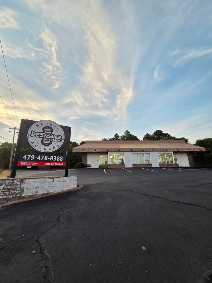 DeSigner Barber Academy - Fort Smith - Barbershop in Fort Smith