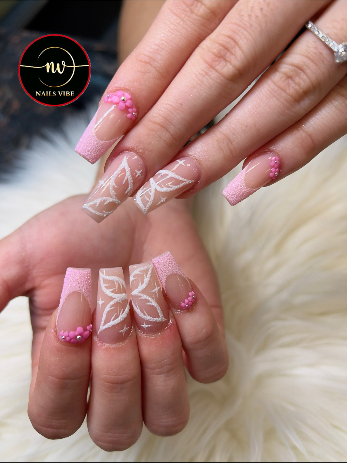 Nails Vibe - Nail Salon in Fort Smith