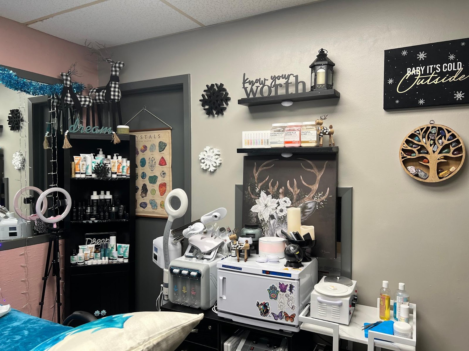 NTRL + NAKD SKIN SPA - Hair Salon in Fort Smith