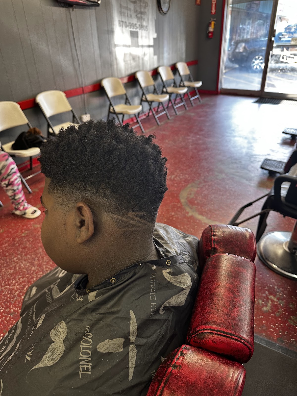 The Chop Shop Barber and beauty LLC - Barbershop in Jonesboro