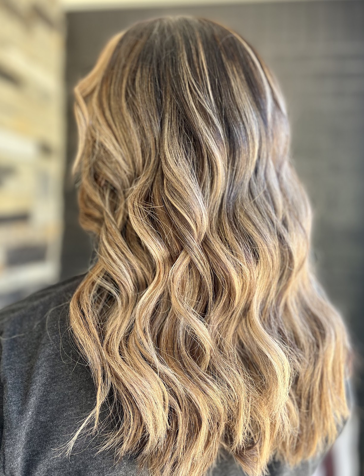 Kodi Thompson-Cosmetologist - Hair Salon in Jonesboro