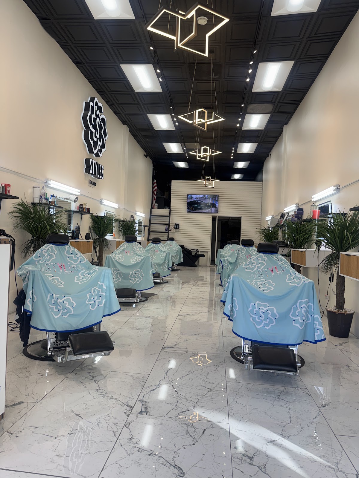 Styles Barber Lounge - Barbershop in Los Angeles