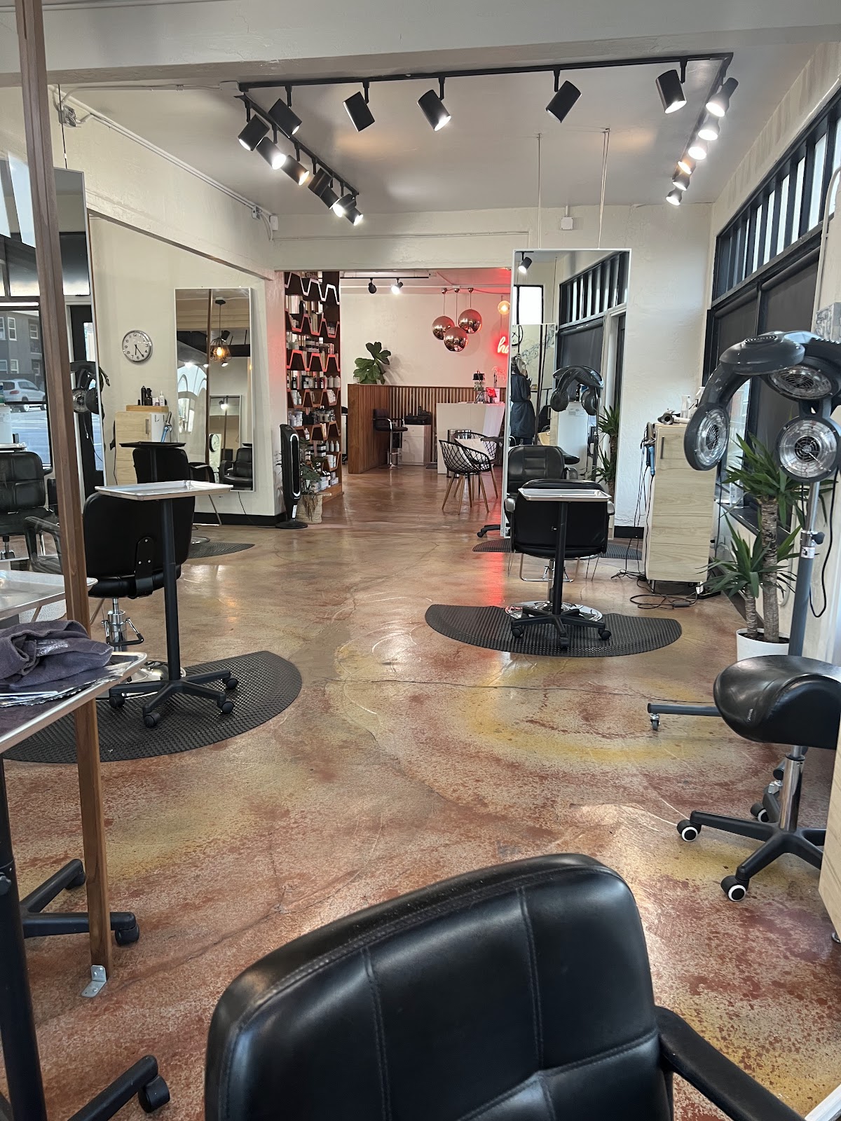 Hair Drezzers On Fire - Hair Salon in San Diego