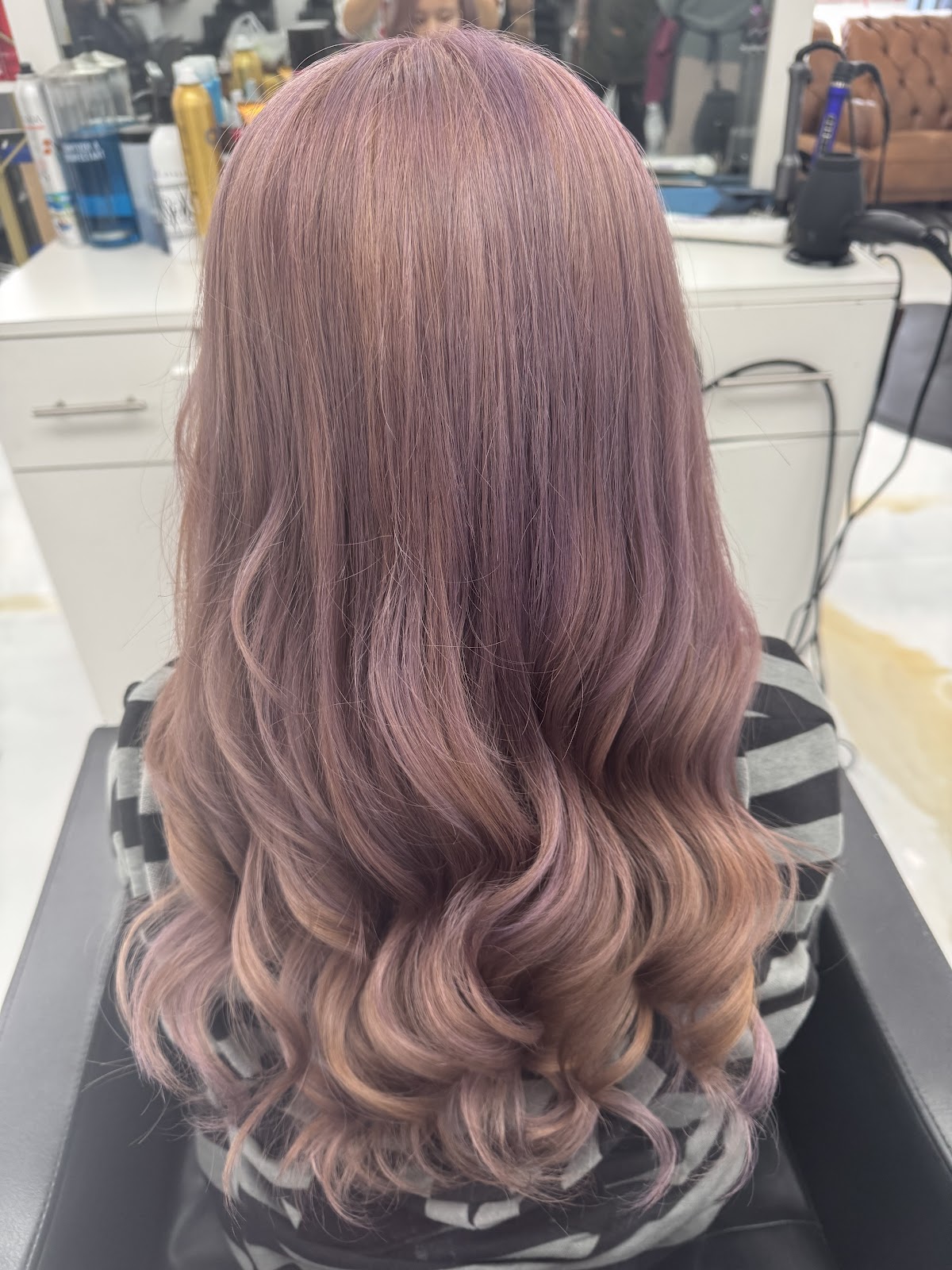 Hair Salon 22 - Hair Salon in San Jose
