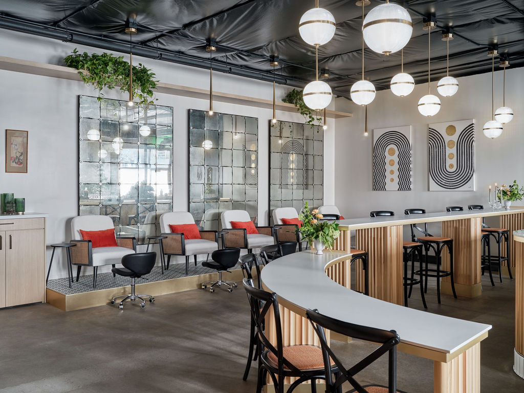 Moonshine & Co. - Nail Salon in Sacramento