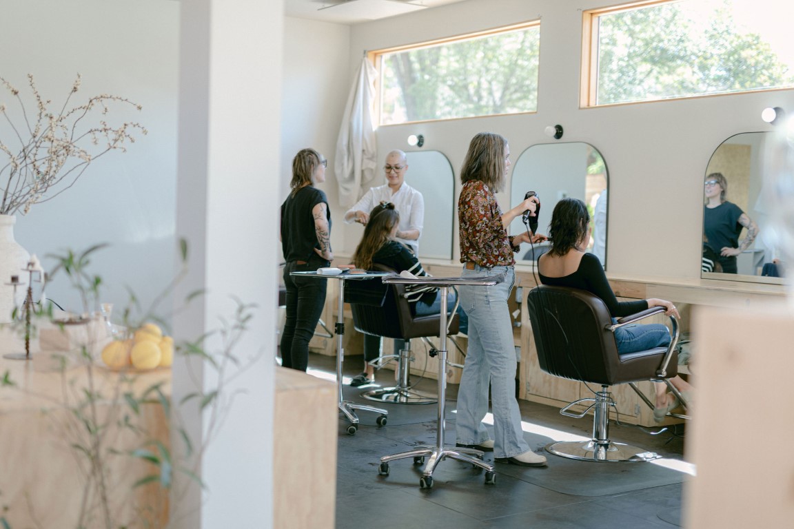 DEEDA + COTERIE - Hair Salon in Sacramento