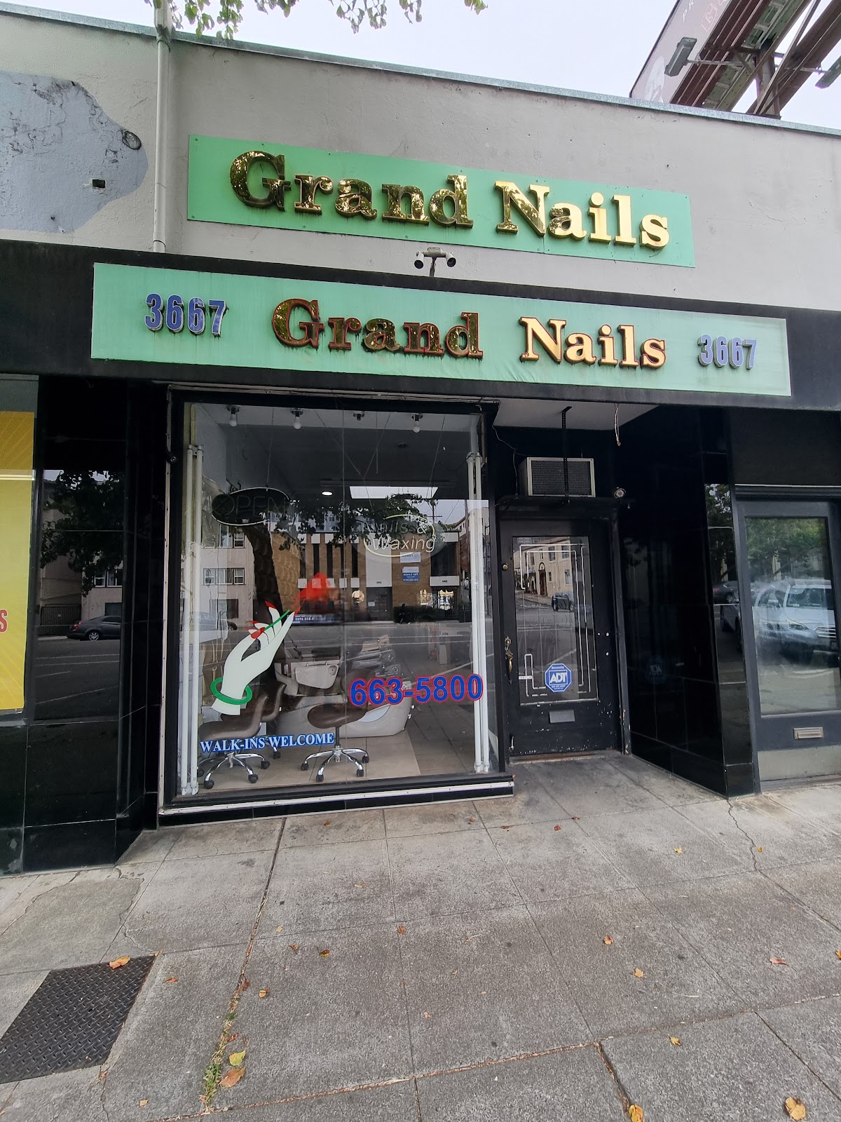 Grand Nails - Nail Salon in Oakland