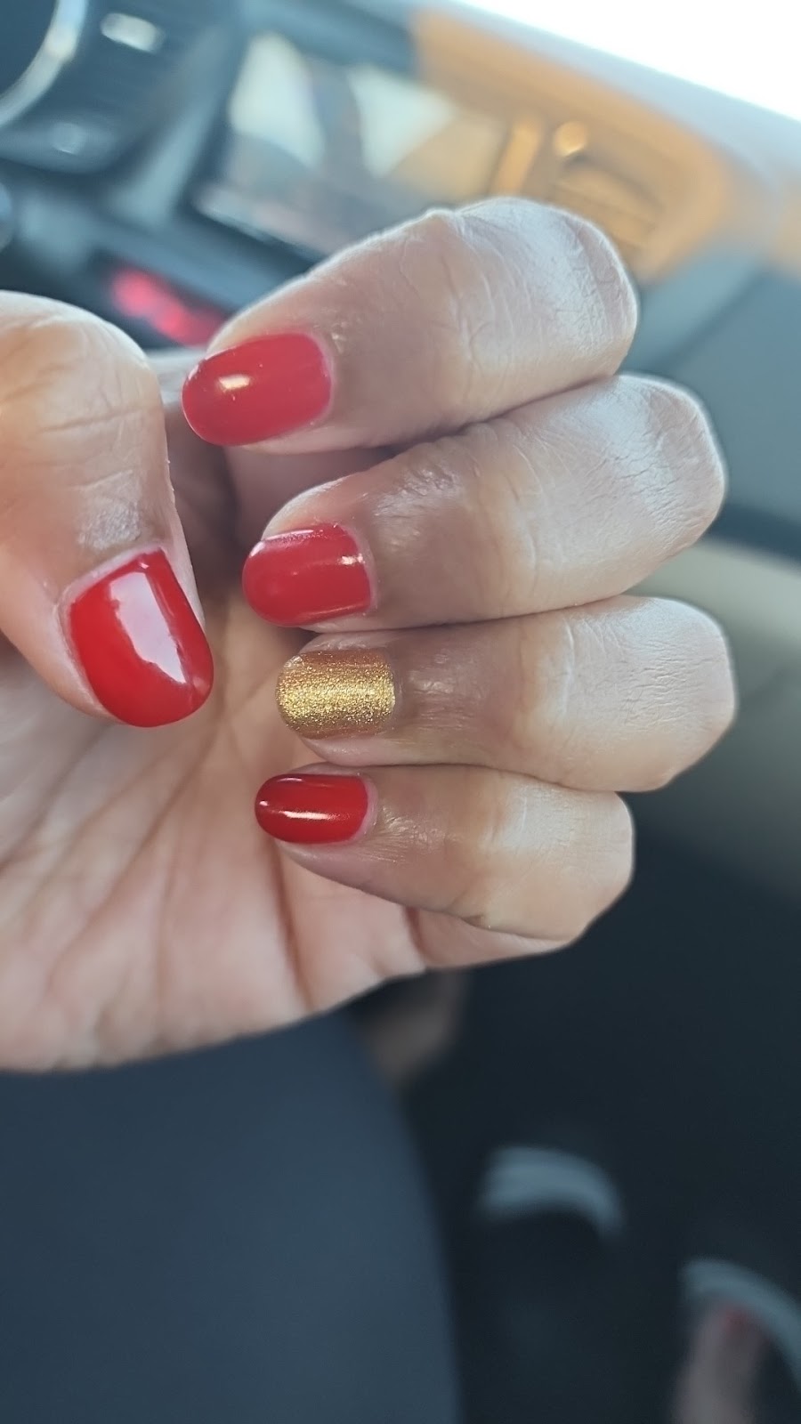 Ann & Amy Nails - Nail Salon in Oakland