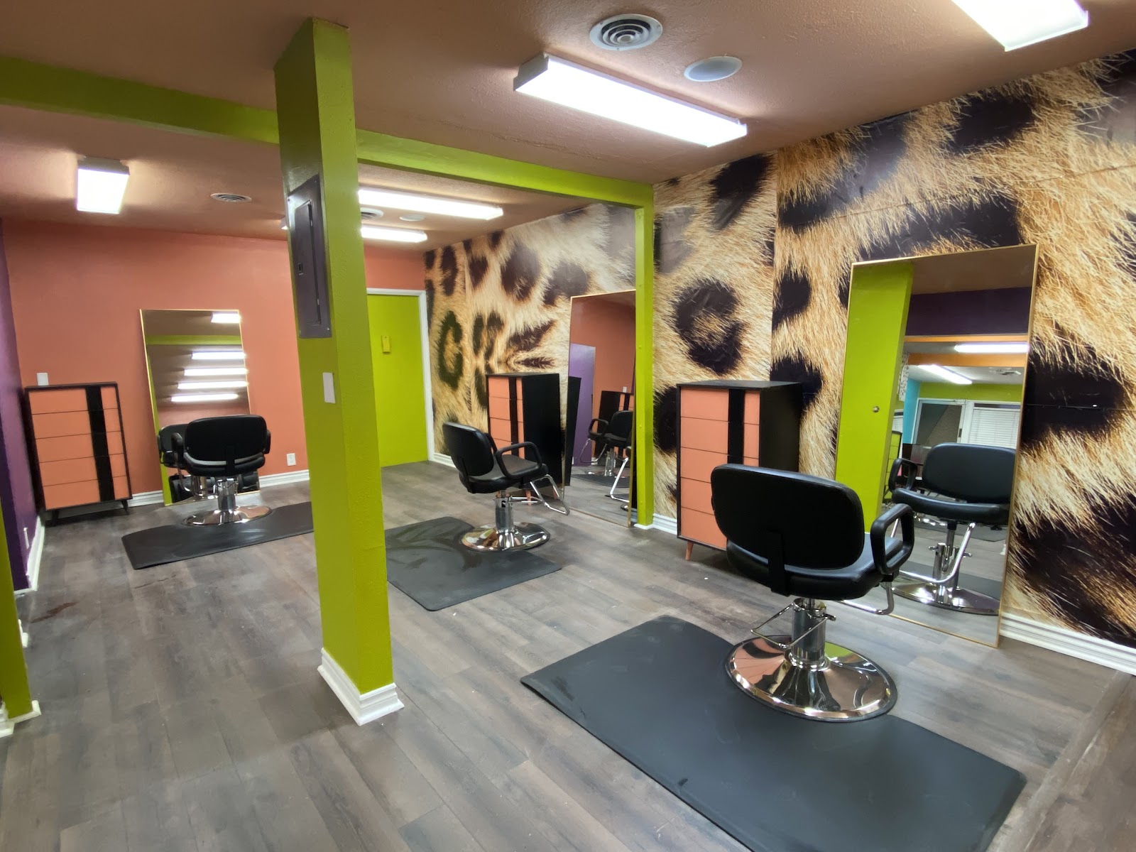 Black Sheep Salon - Hair Salon in Long Beach
