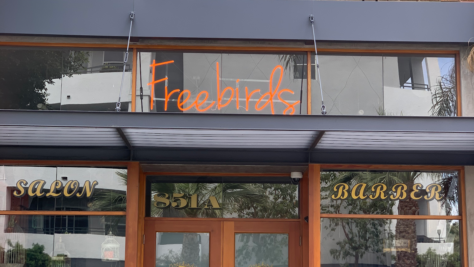 Freebirds Salon - Hair Salon in Long Beach