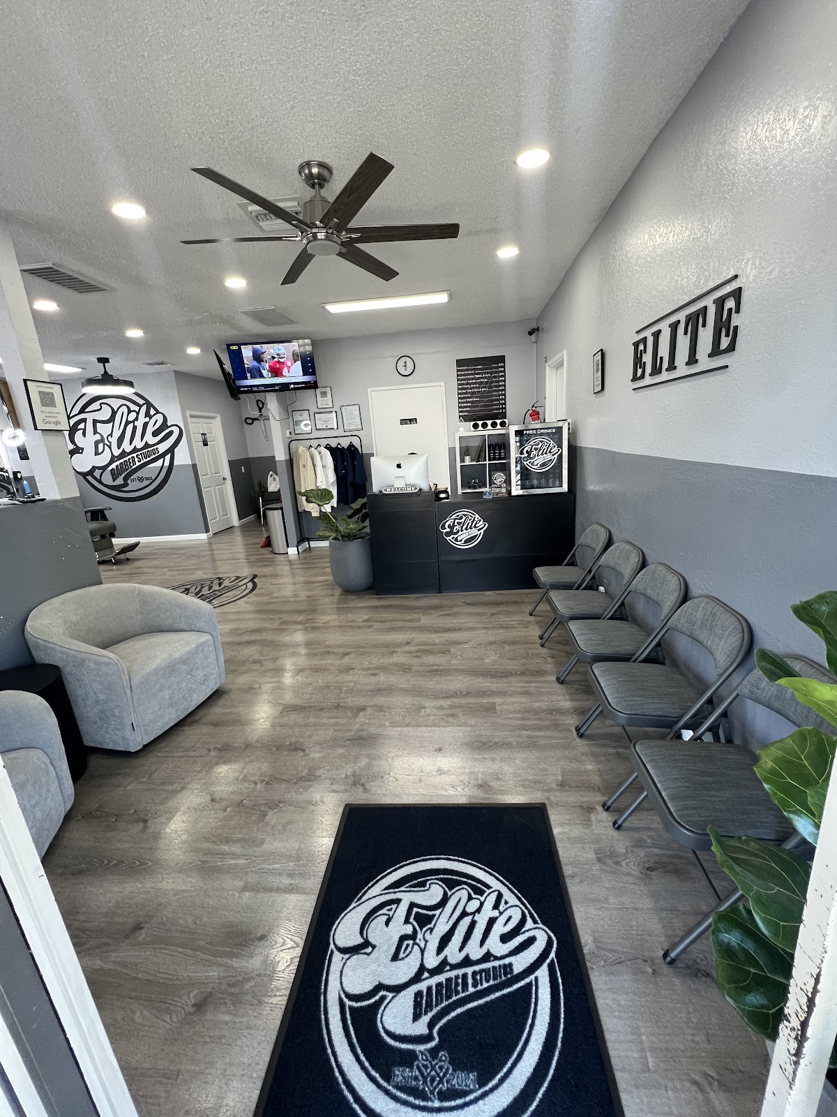 Elite Barber Studios - Barbershop in Fresno