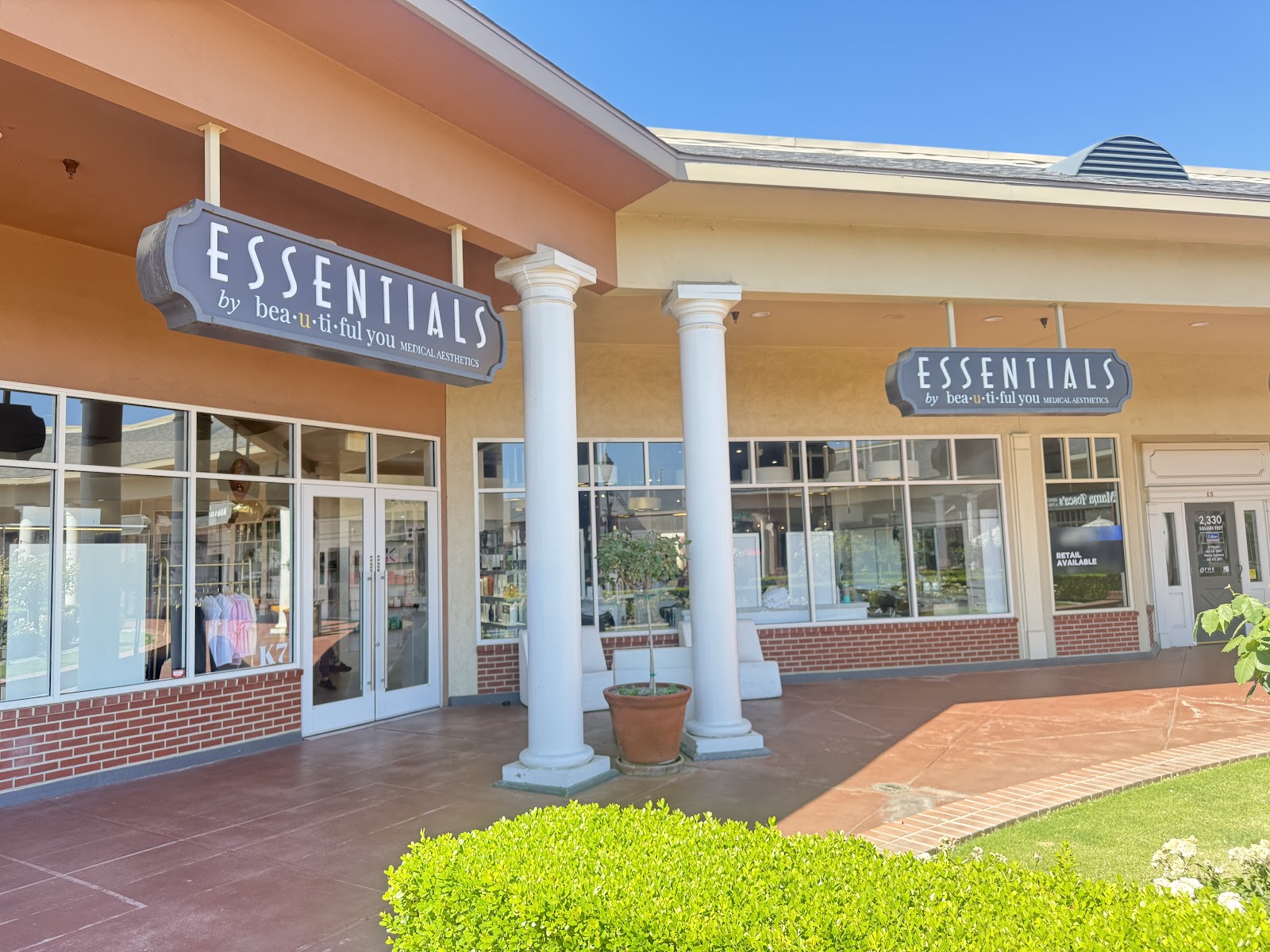 Essentials by Beautiful You - Beauty Spa in Bakersfield