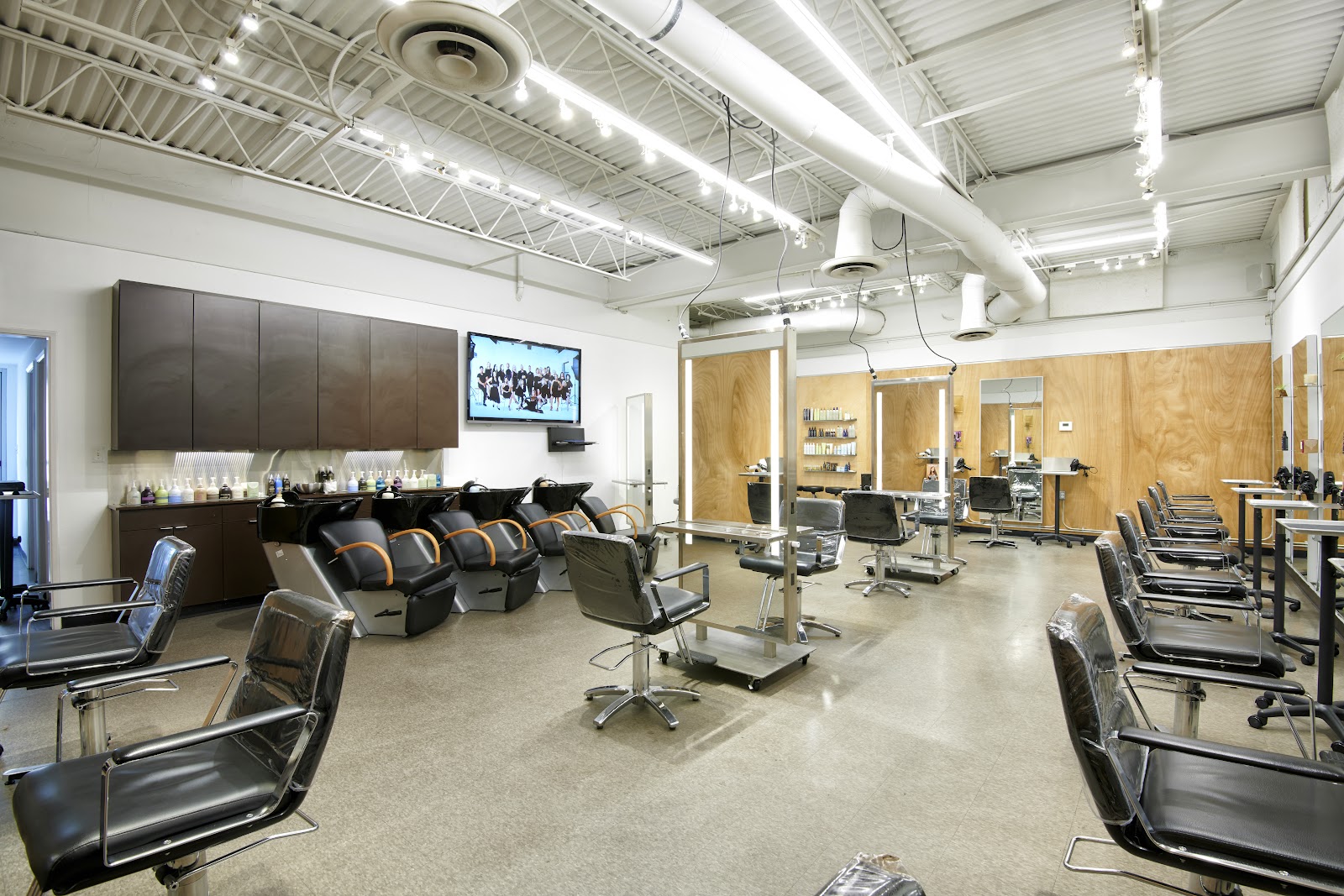 Lux Aveda Salon Spa - Hair Salon in Anaheim