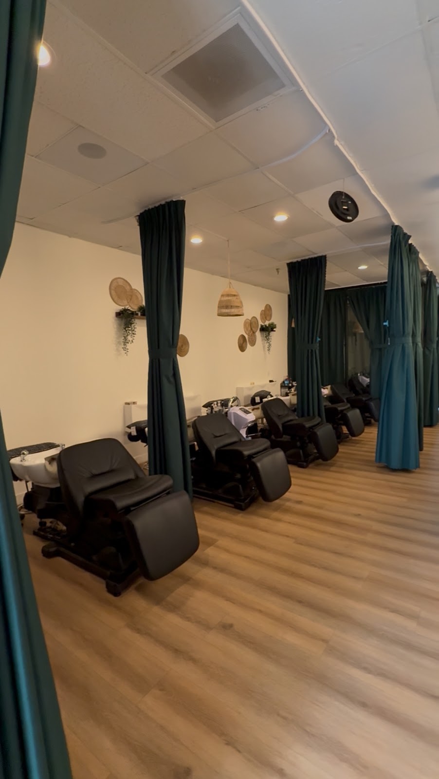 Zen Head Spa - Hair Salon in Santa Ana