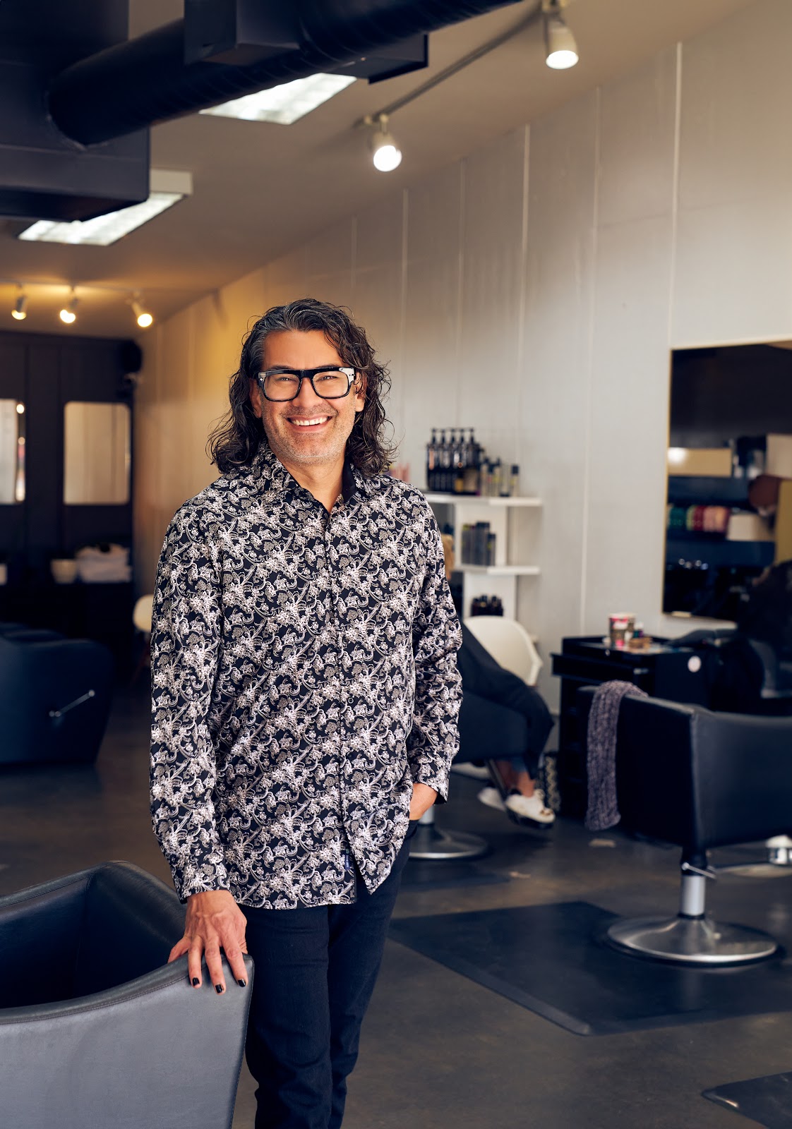 Luxe and Local Salon Emporium - Nail Salon in Riverside