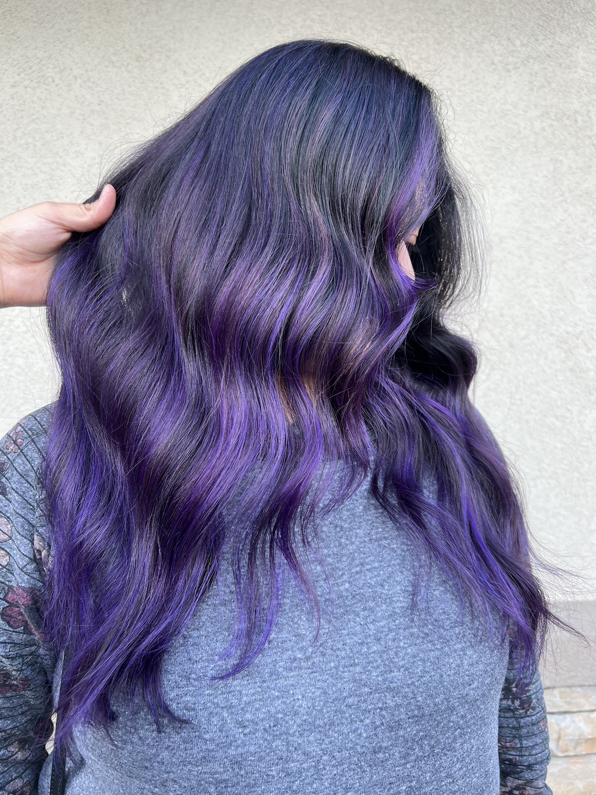 Shenanigans Hair Lounge - Hair Salon in Riverside