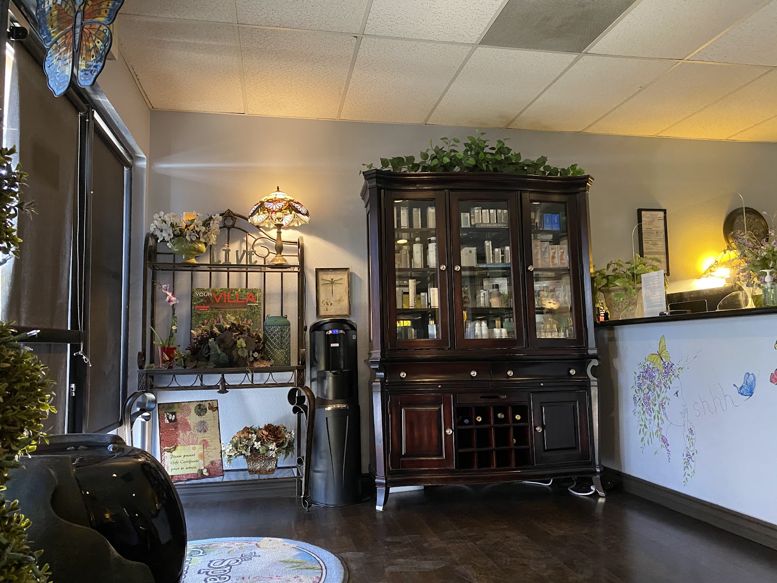 The Spa At Canyon Crest - Nail Salon in Riverside