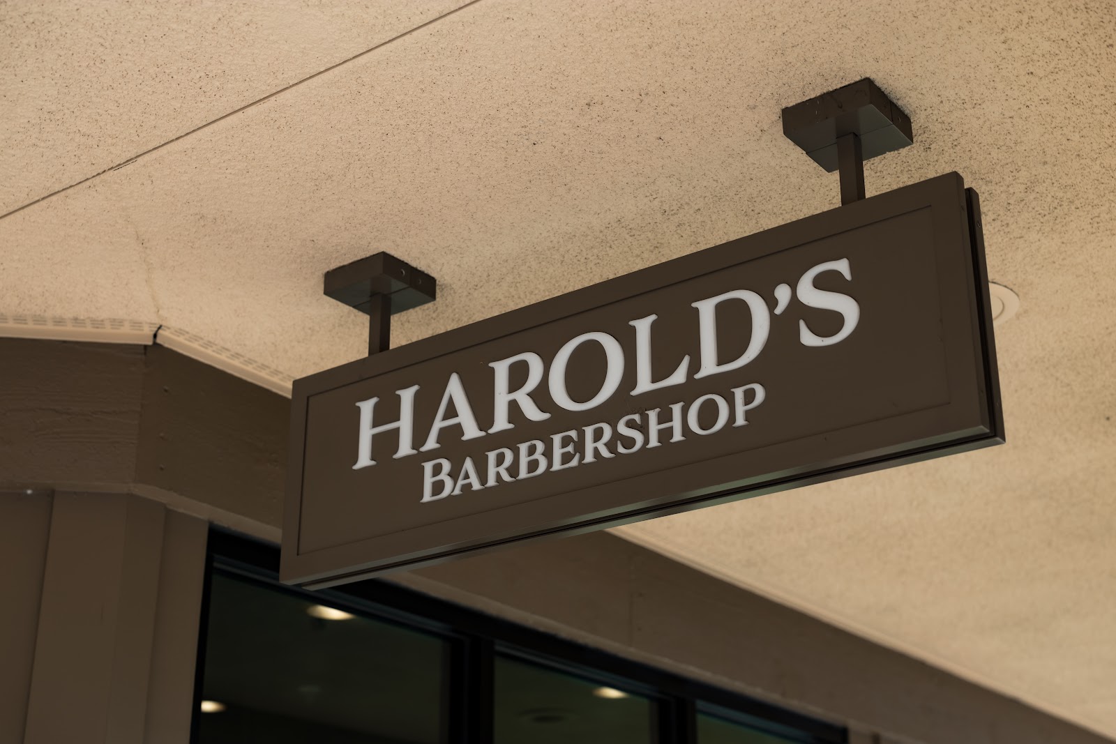 Harold's Barbershop - Barbershop in Irvine