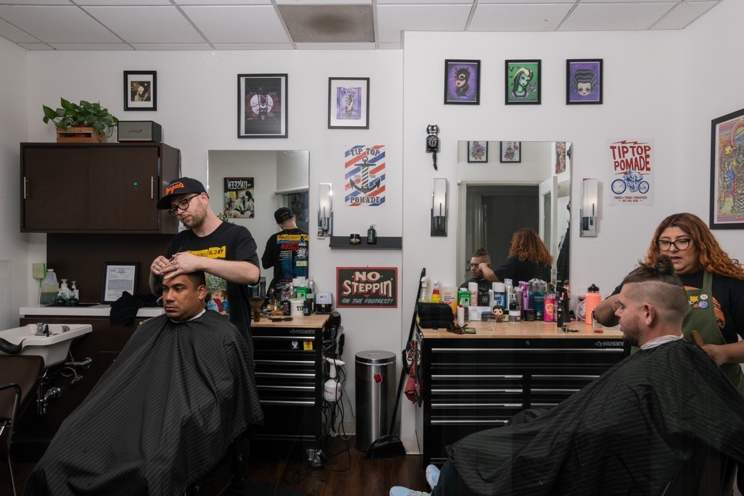 Know Hope Barbershop - Barbershop in Pasadena