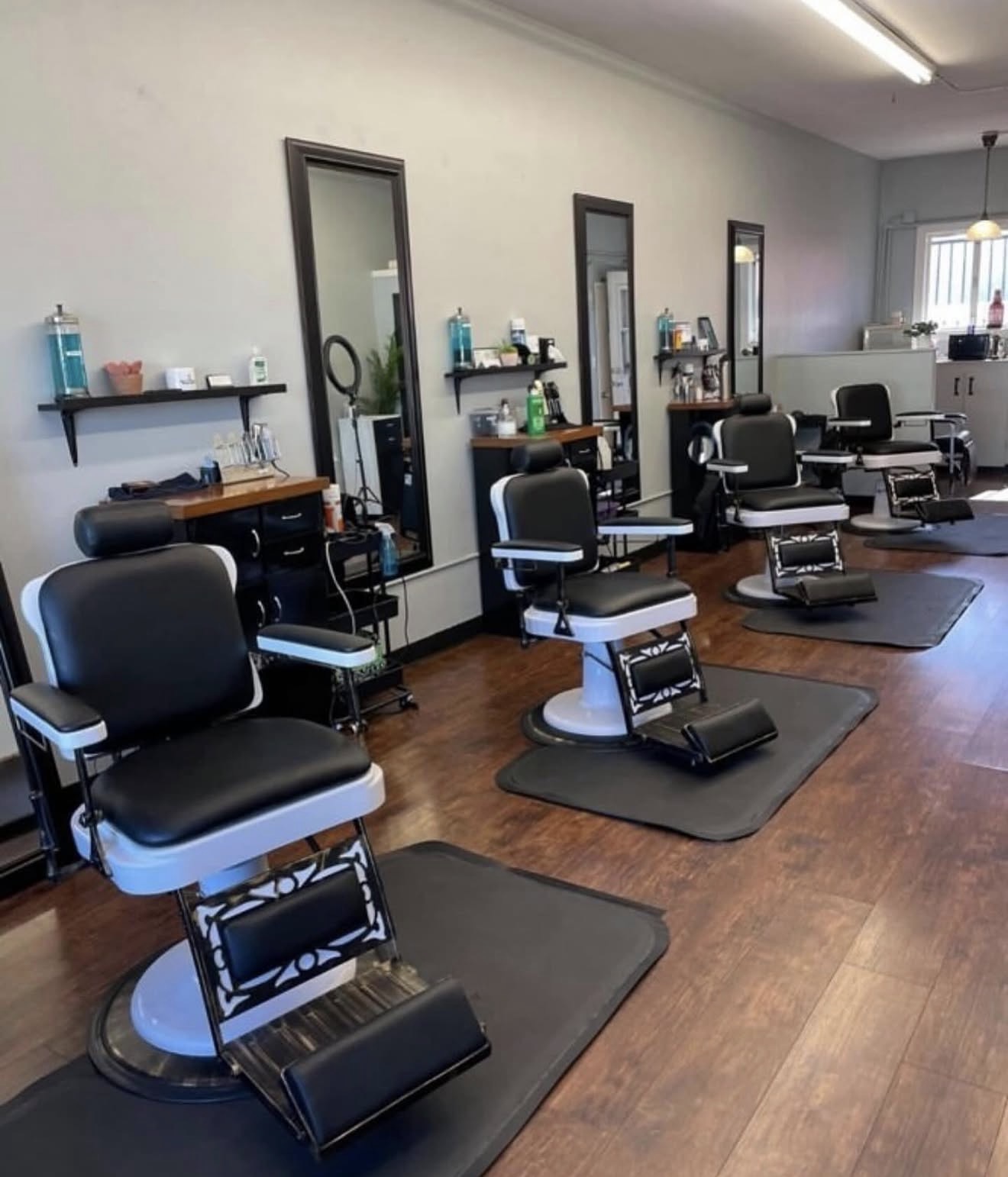 Lulu's Barbershop - Barbershop in Pasadena