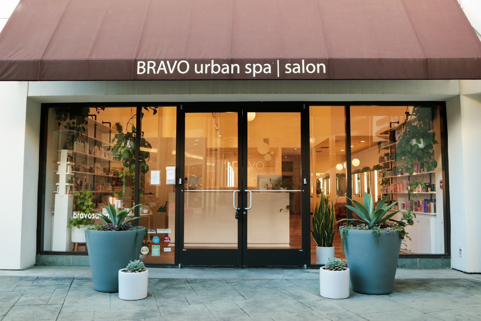 Bravo Salon - Hair Salon in Pasadena