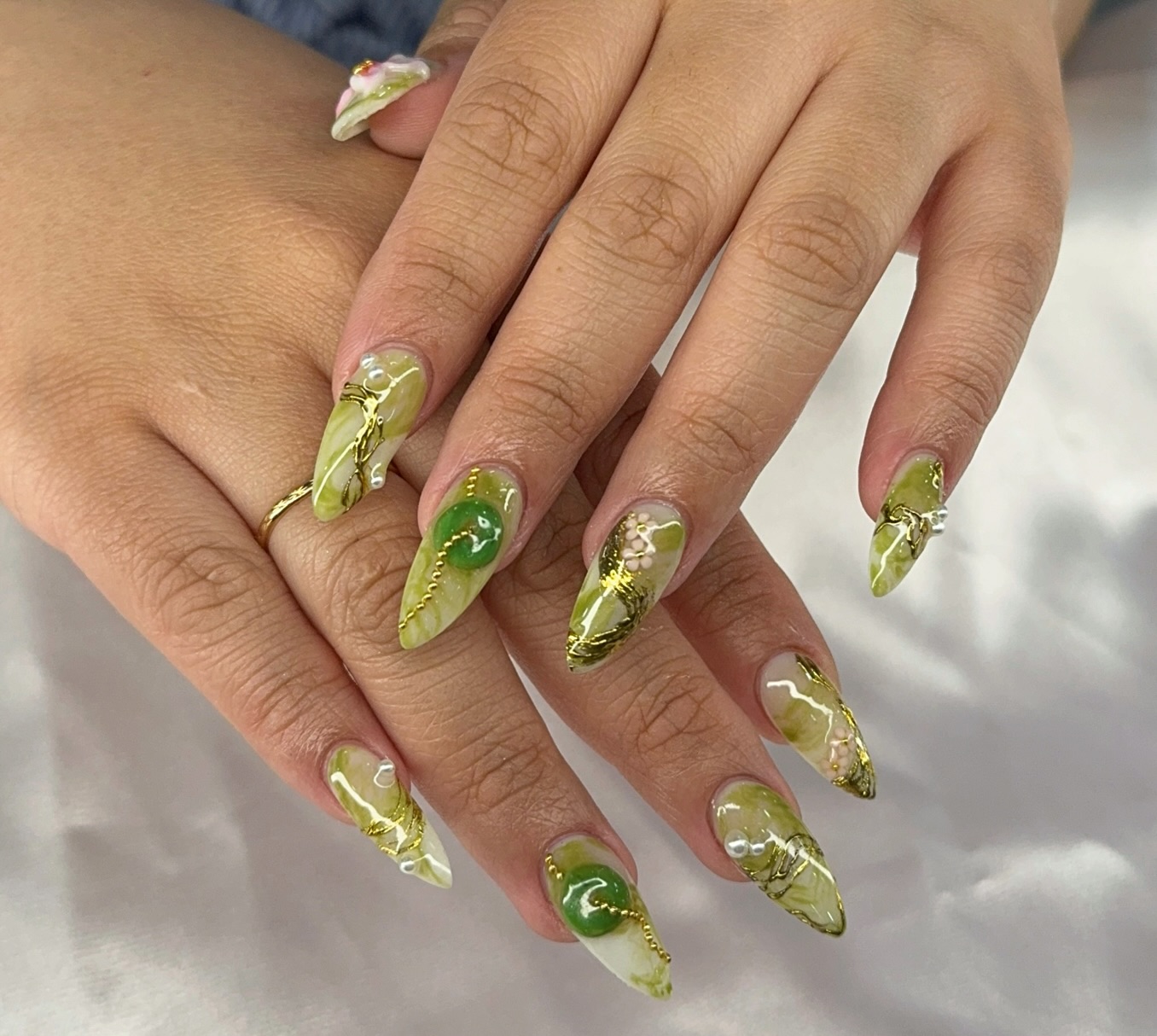 NT NAILS - Nail Salon in Aurora