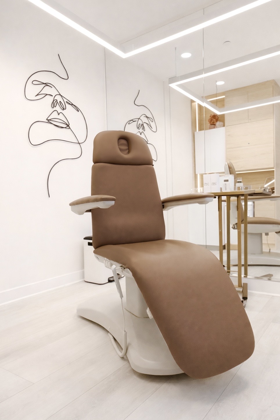 Elite Styles - Hair Salon in Miami