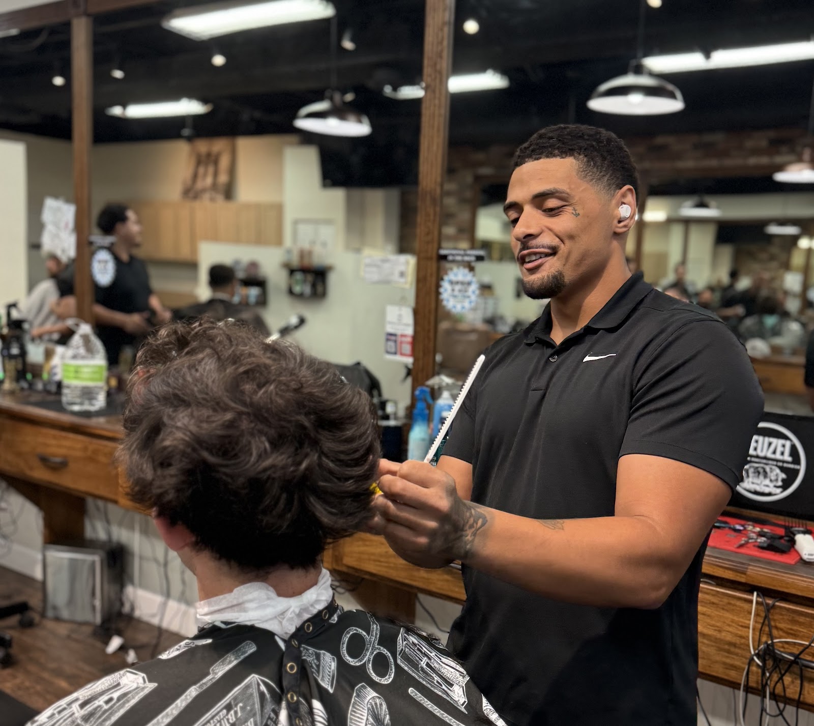 The Heritage Club Barbershop & Salon - Barbershop in Tampa