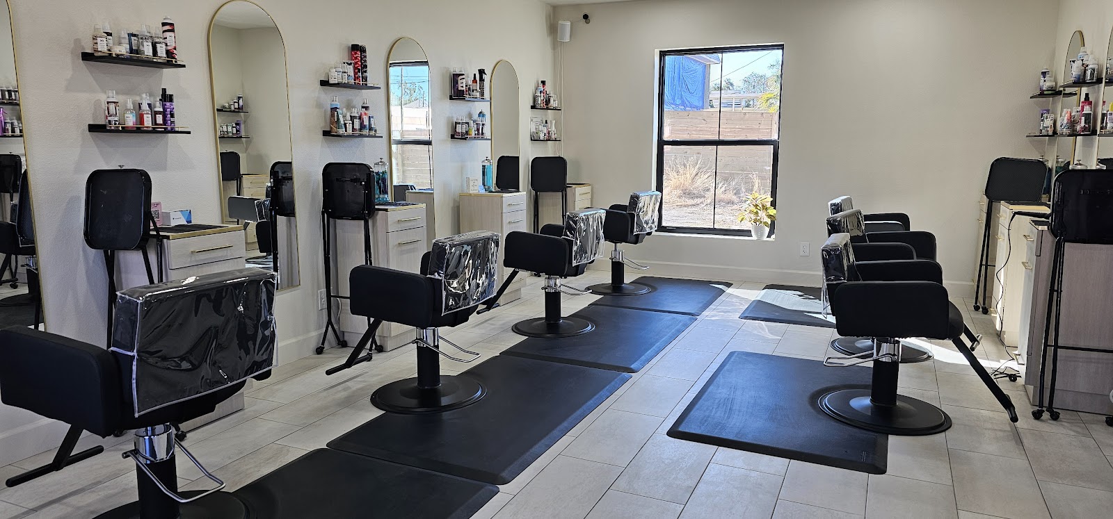 Tampa's Beauty Lounge - Hair Salon in Tampa