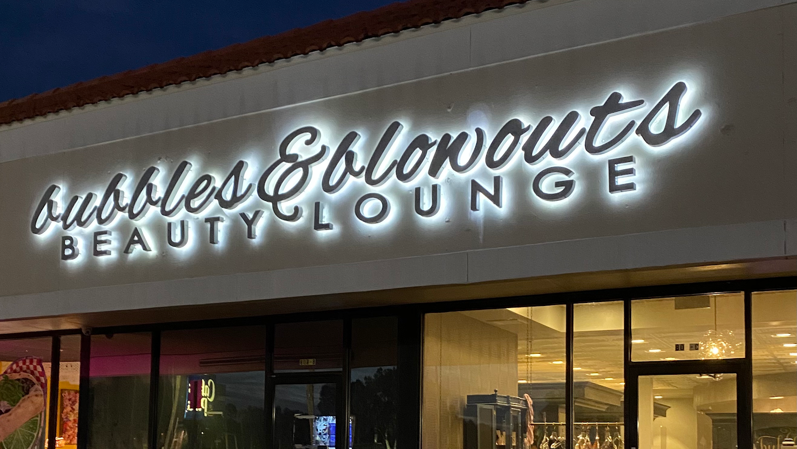 Bubbles and Blowouts Beauty Lounge - Hair Salon in Tampa