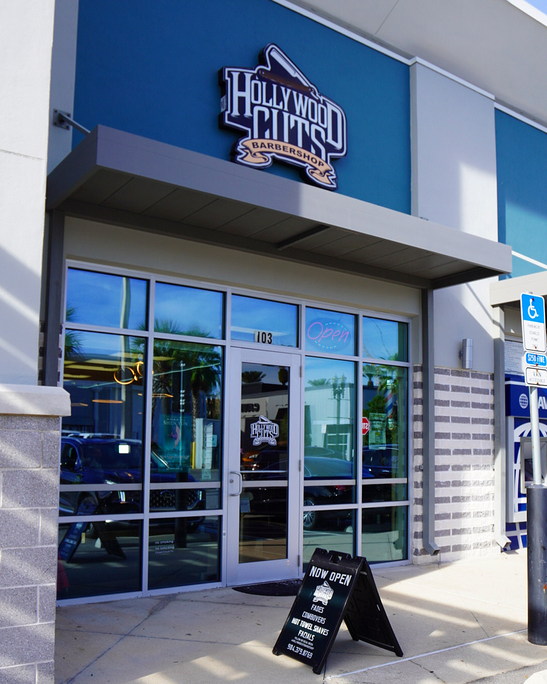 Hollywood Cuts Barber Shop Jacksonville - Barbershop in Jacksonville