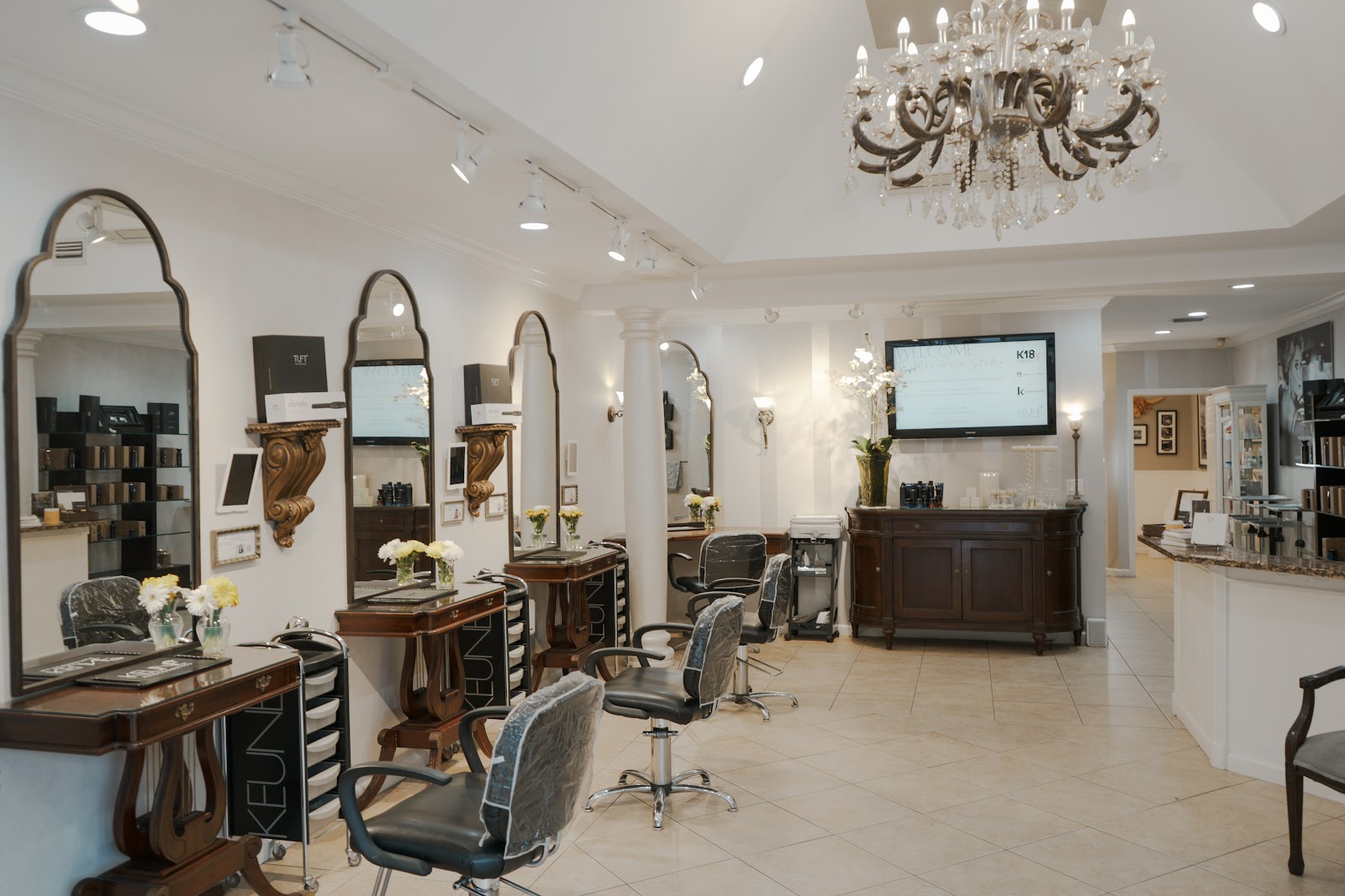 Mac Hair Studio - Hair Salon in Jacksonville