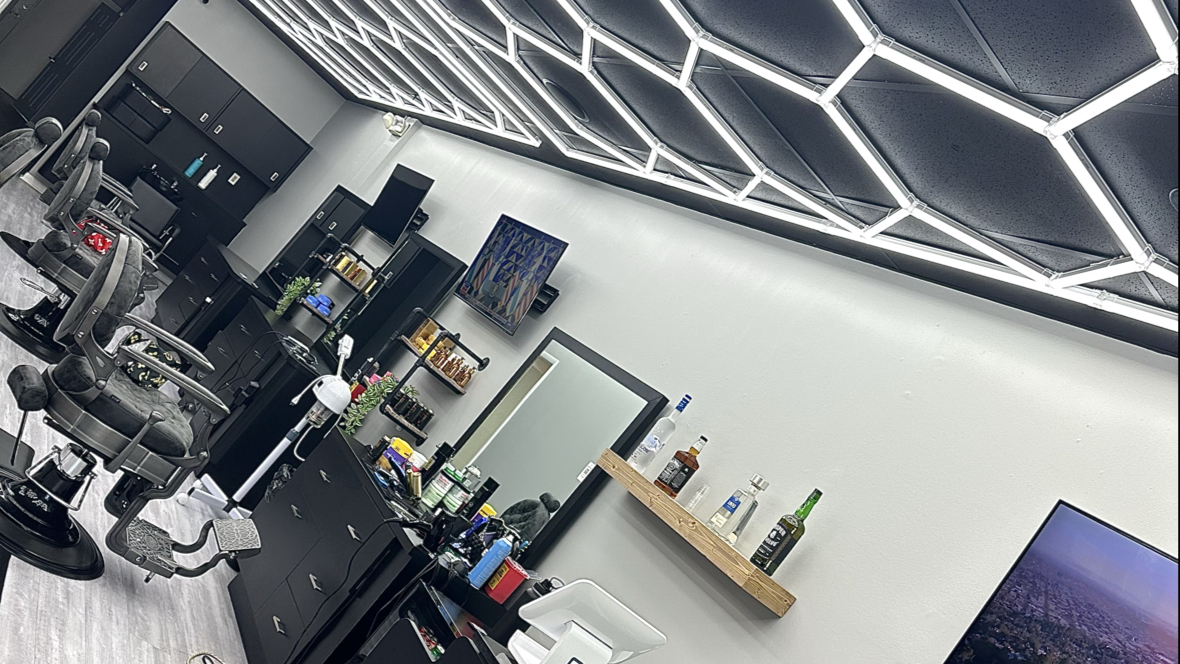 REPUBLIC BARBERSHOP - Barbershop in Fort Lauderdale