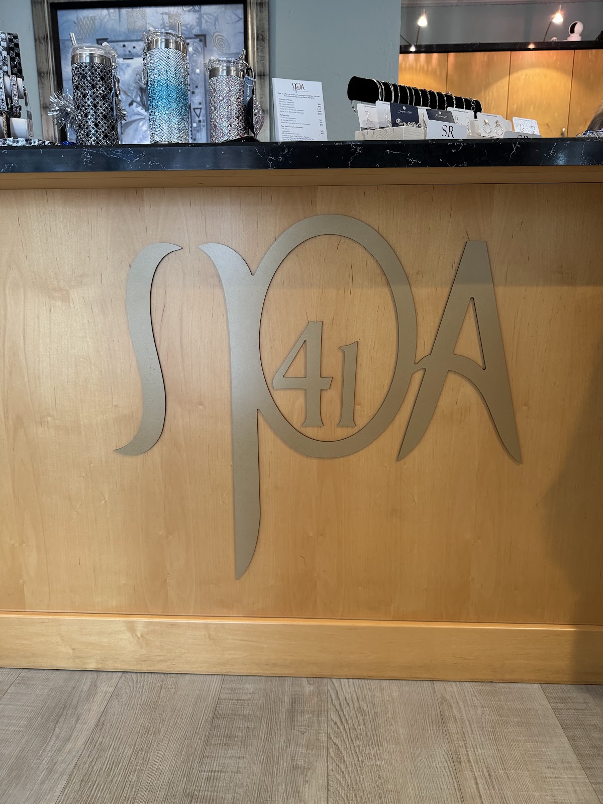 Spa 41 - Hair Salon in Naples