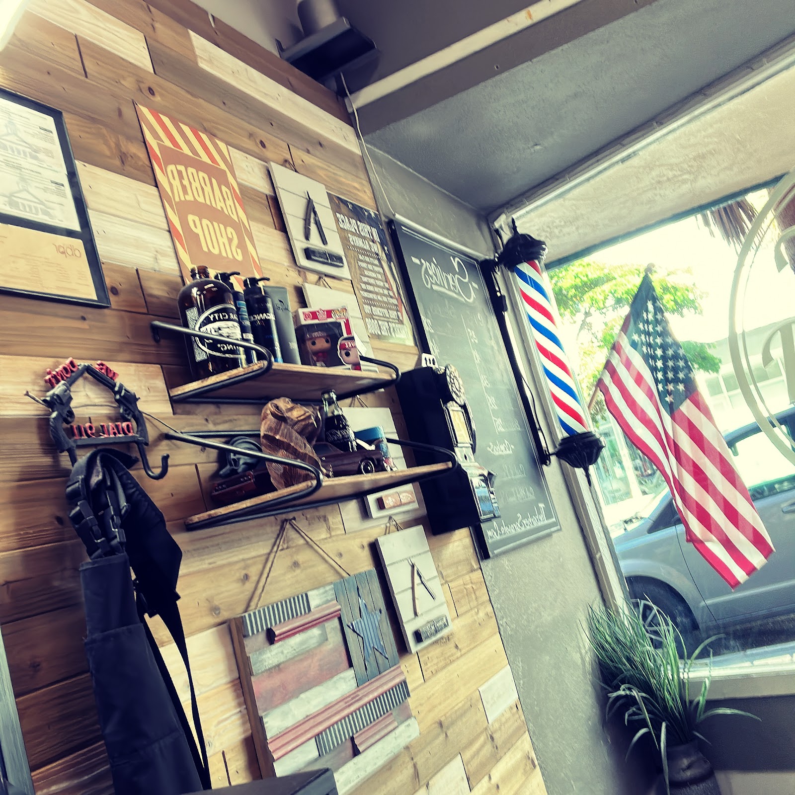 The Barber Srq - Barbershop in Sarasota