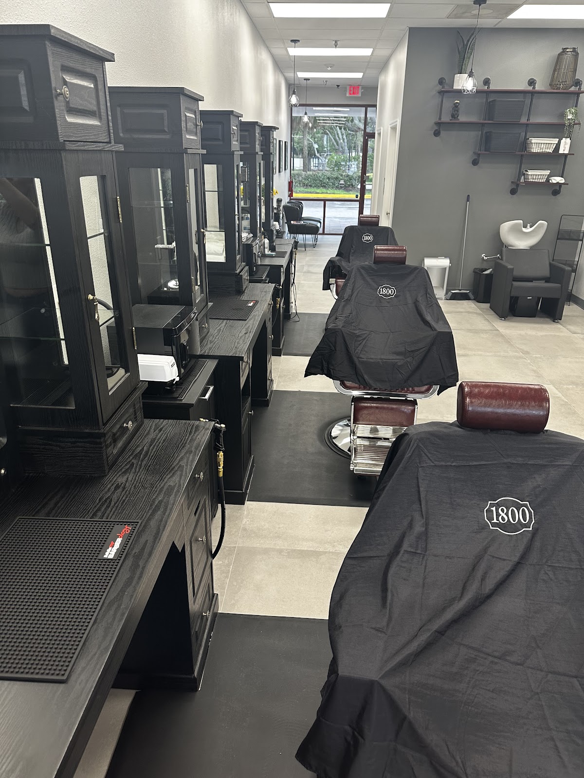 1800 Barber Shop - Barbershop in Sarasota