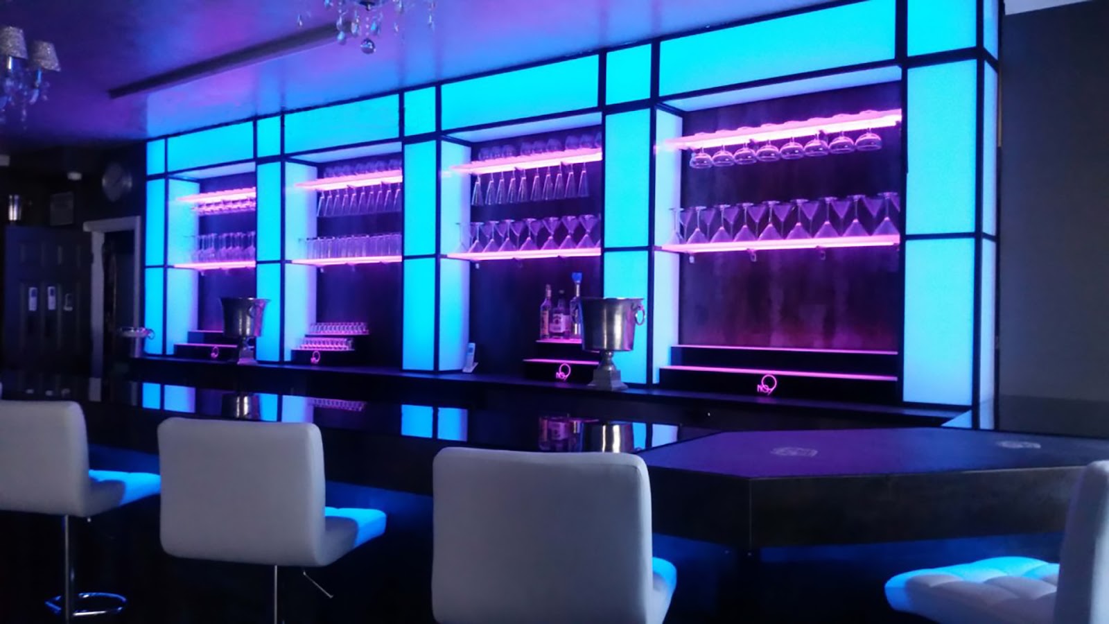 Nail Bar 54 Spa & Lounge - Nail Salon in West Palm Beach