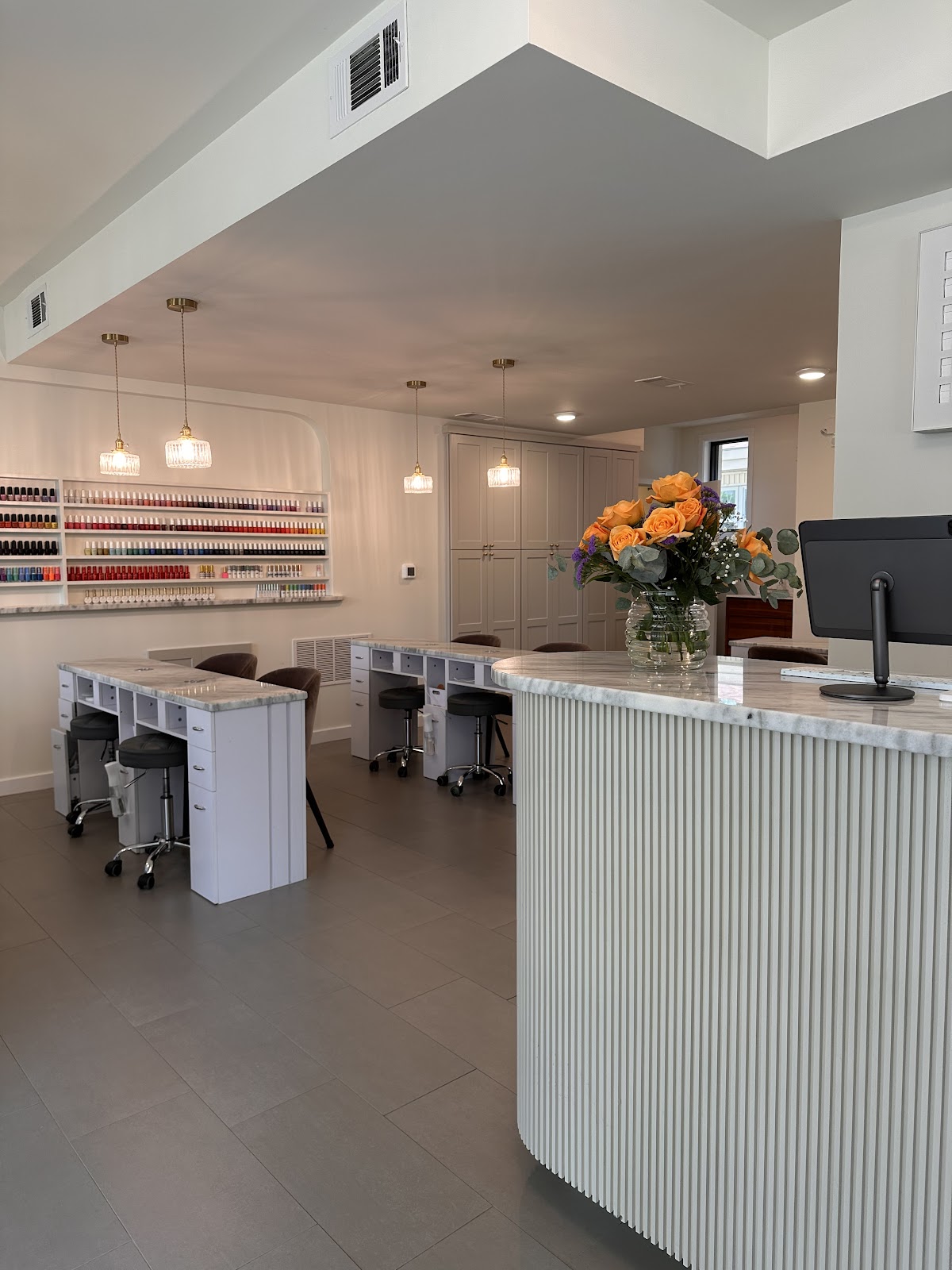 eMarie - Boutique Nail Salon - Forsyth Park - Nail Salon in Savannah