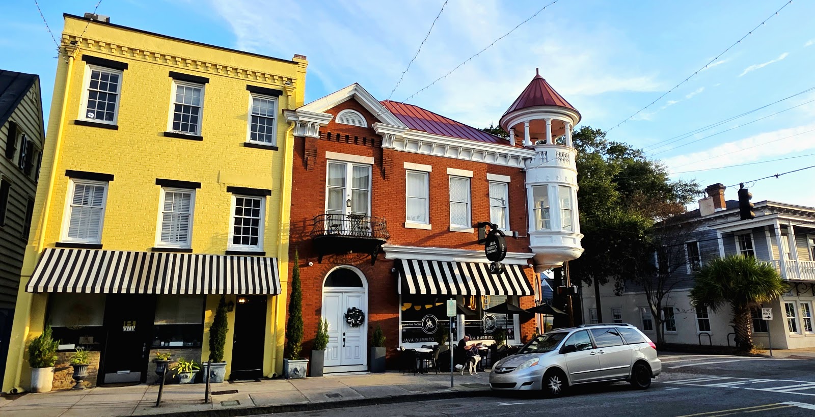 B Street Salon - Beauty Spa in Savannah