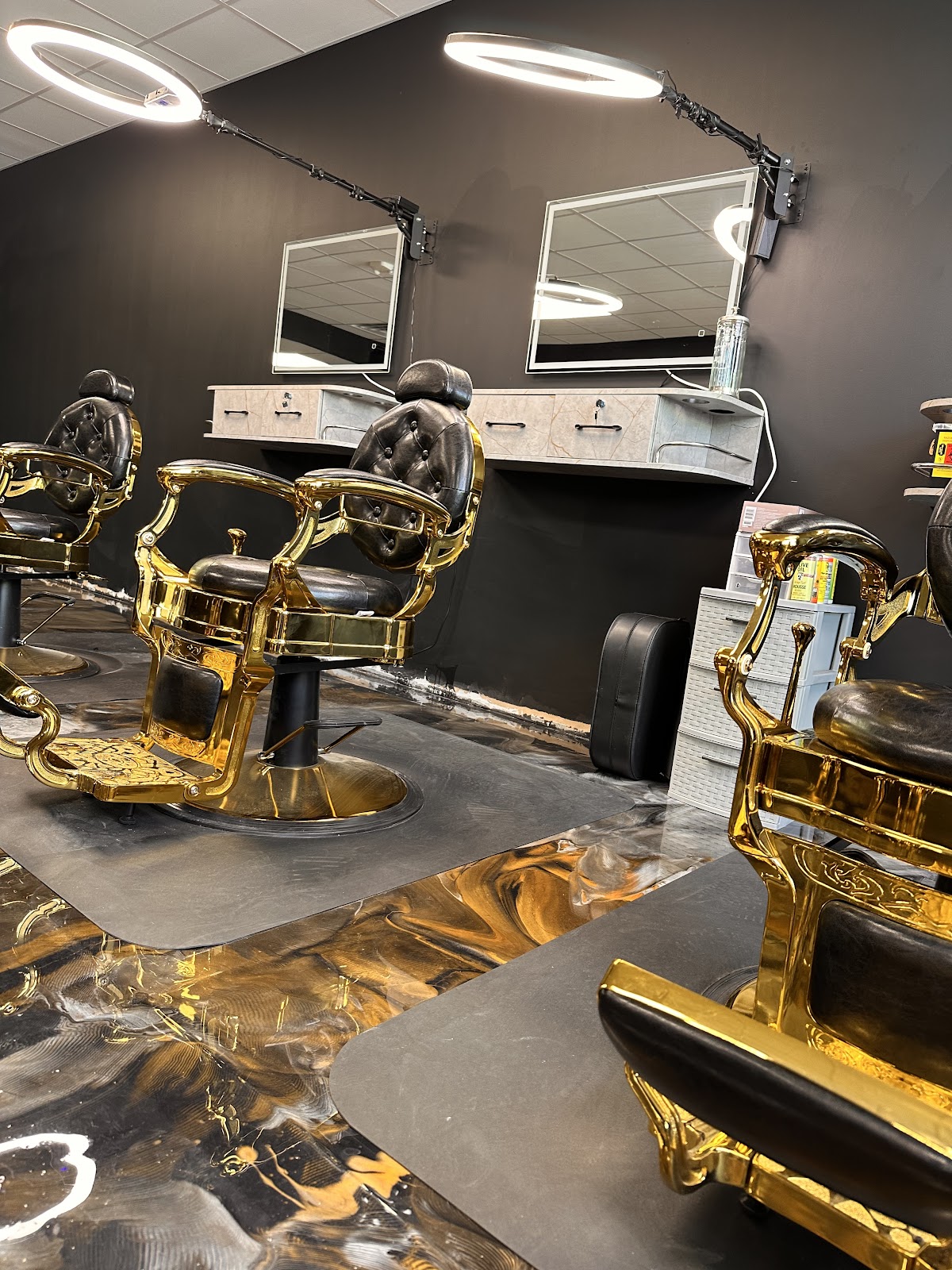 Midas Cuts - Barbershop in Augusta
