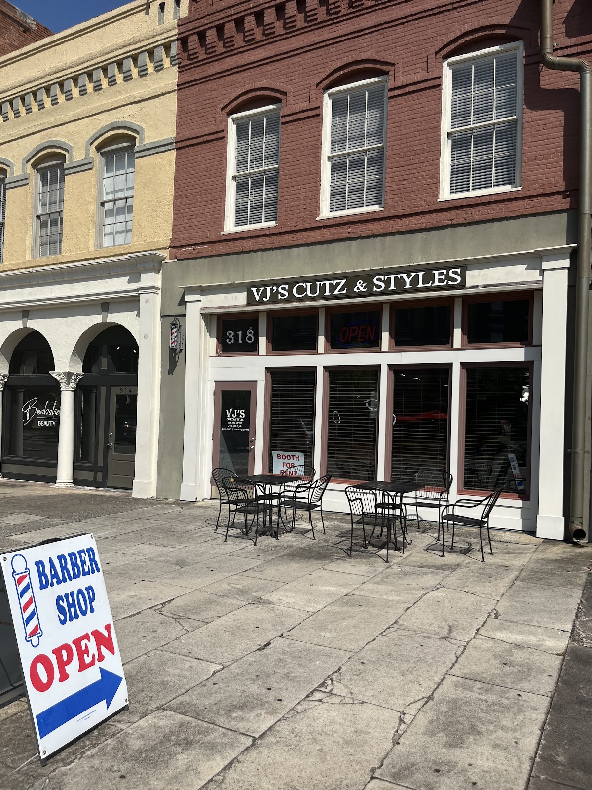 VJS CUTZ & STYLES - Barbershop in Macon