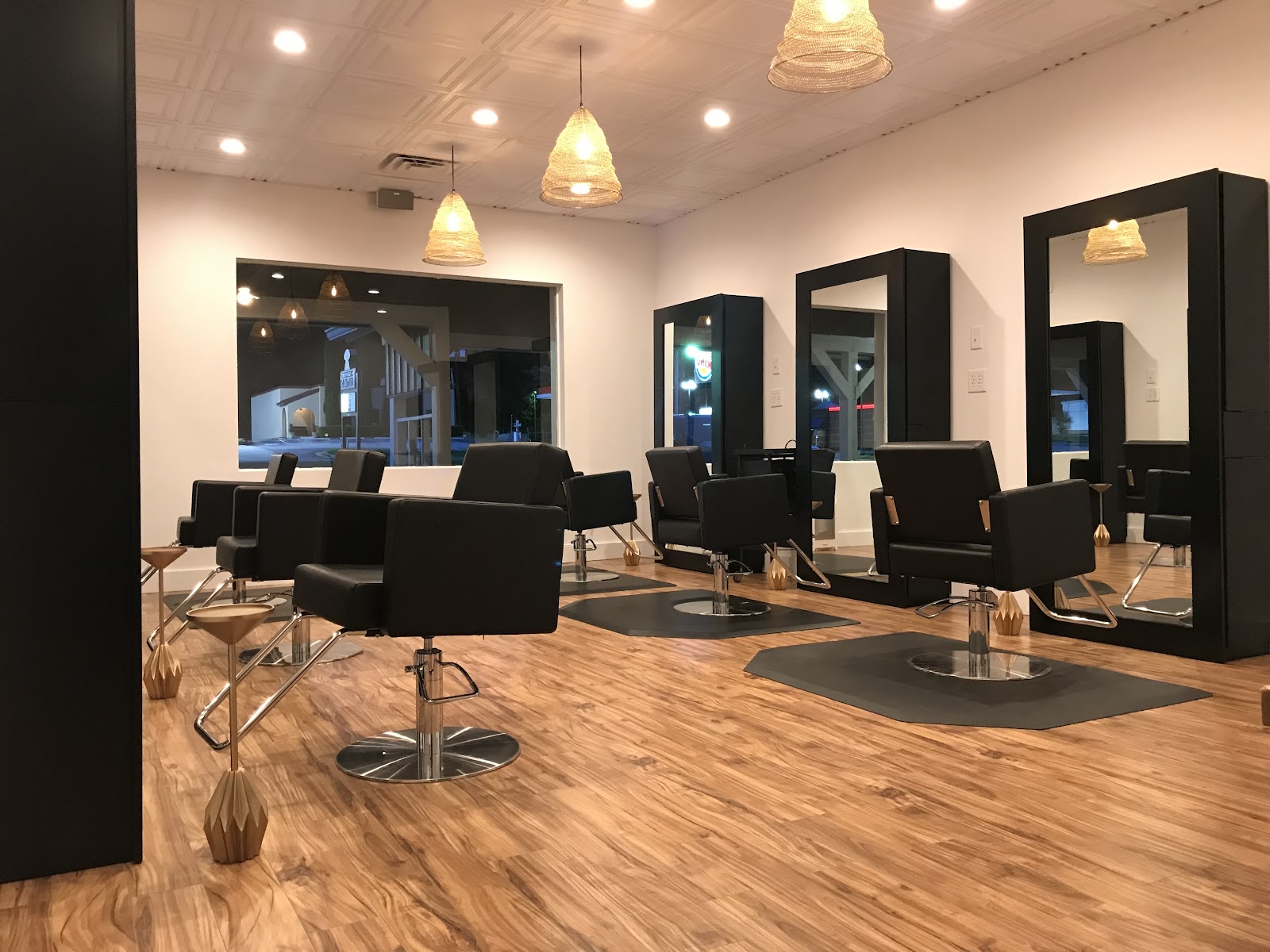 Heirloom Salon & Spa - Nail Salon in Macon