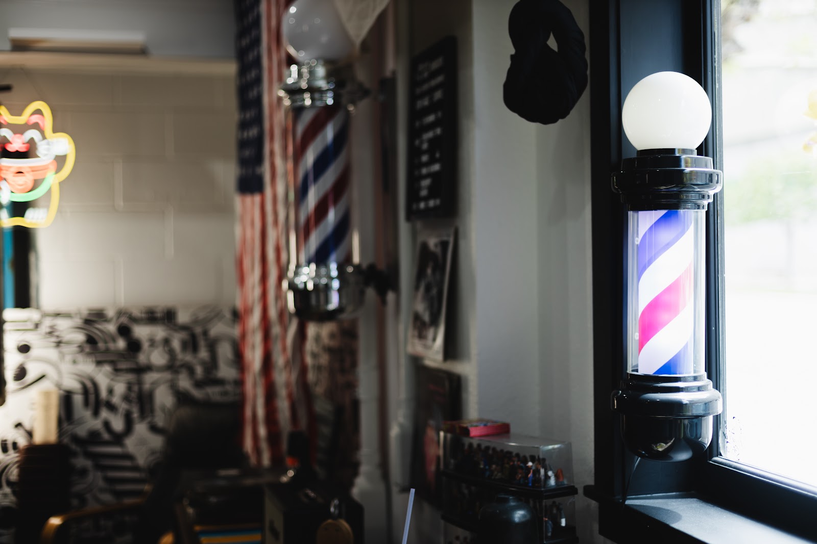 Flaco's Barber Shop - Barbershop in Honolulu