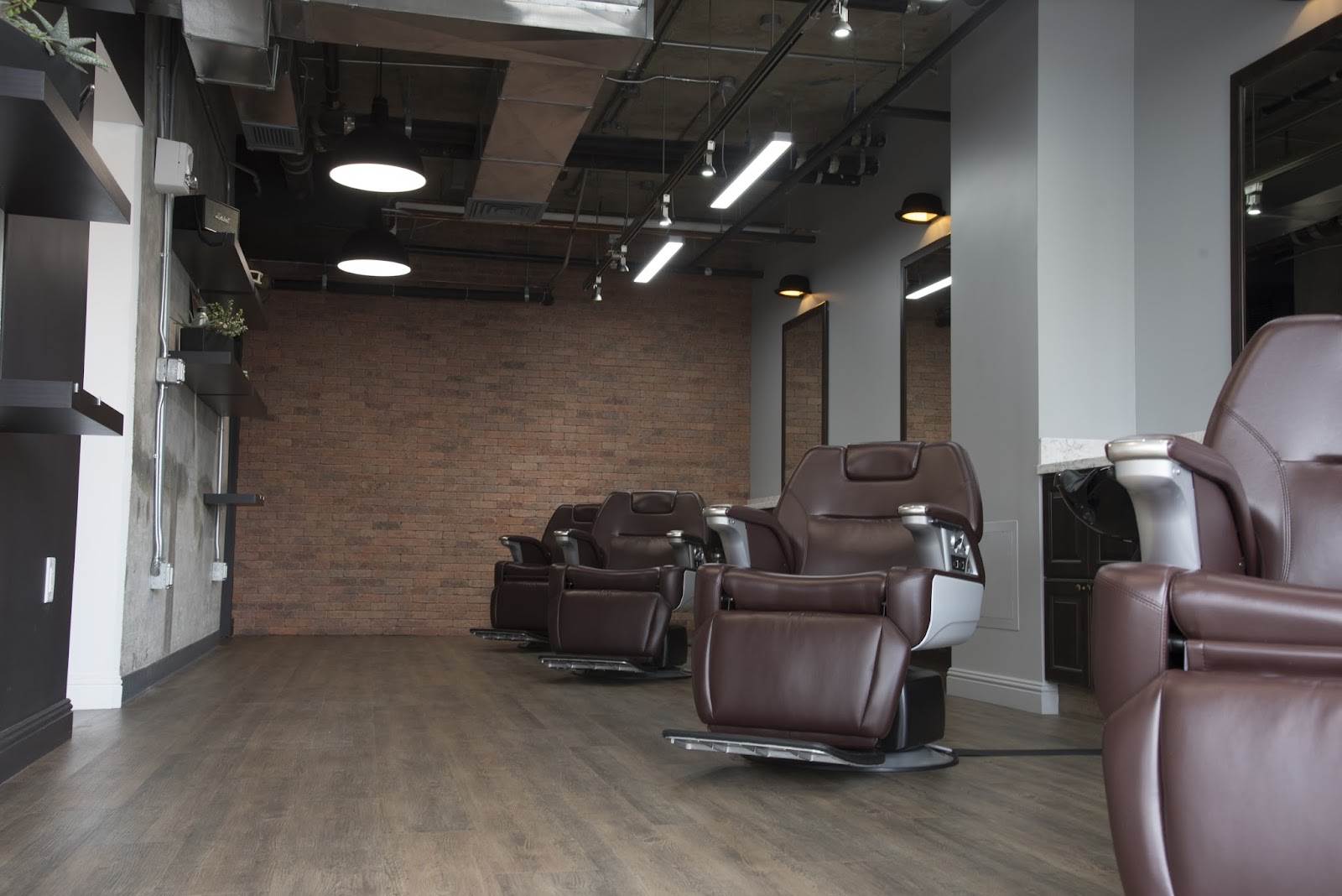 Men's Grooming Salon SKY - Barbershop in Honolulu