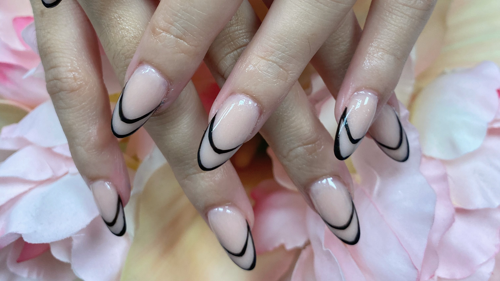 Nail story - Nail Salon in Honolulu