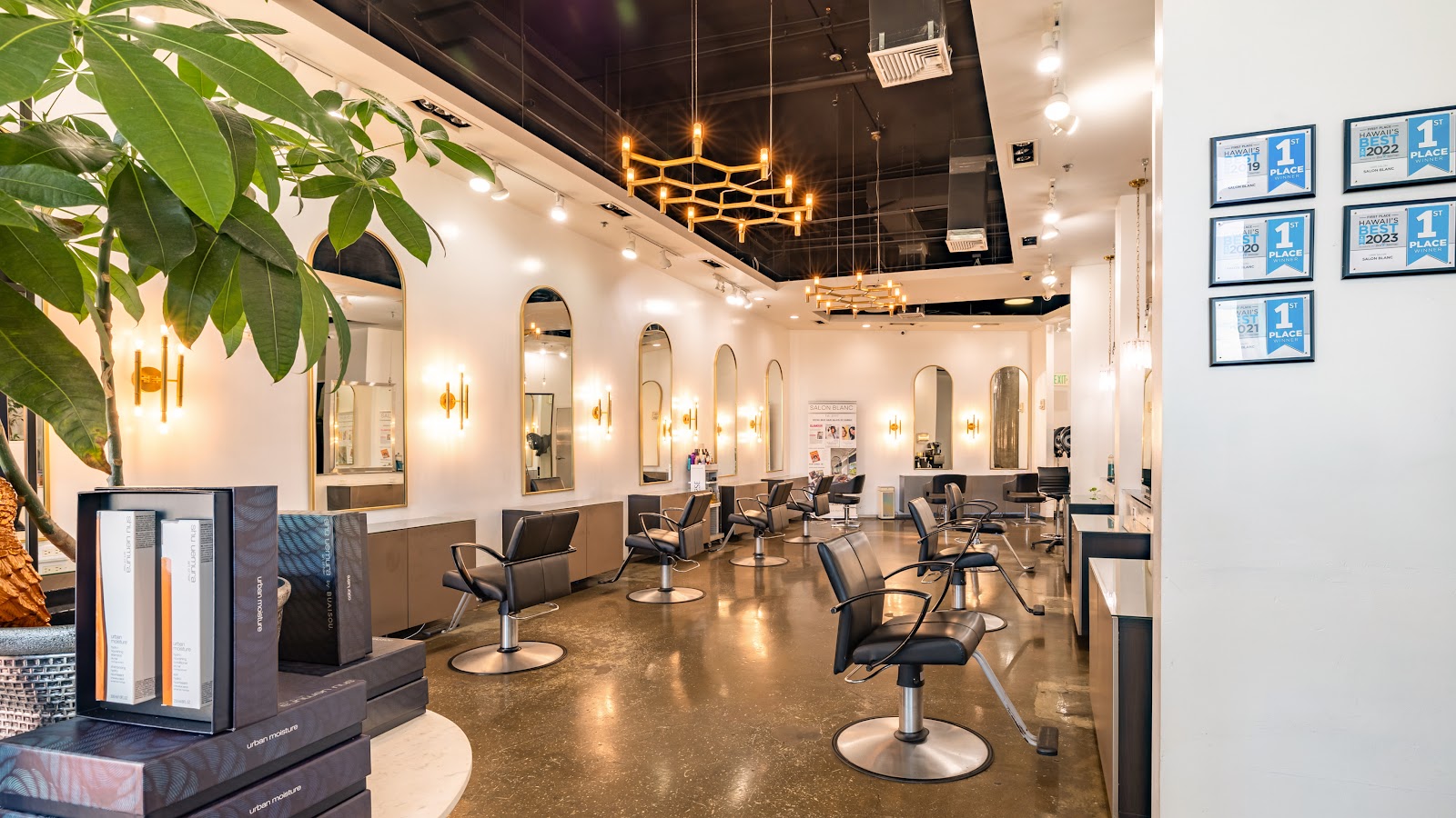 Salon Blanc The Celebrities Salon - Hair Salon in Honolulu