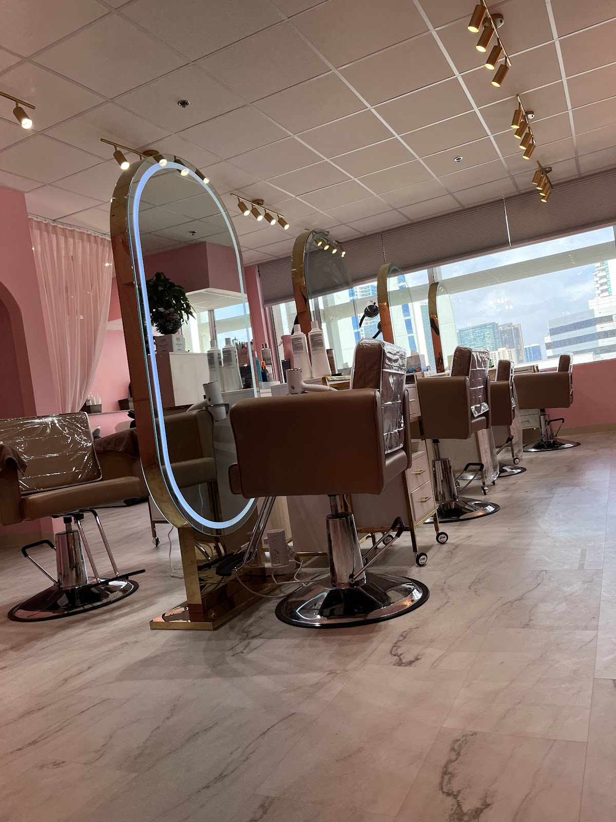Salon Allure, LLC - Hair Salon in Honolulu