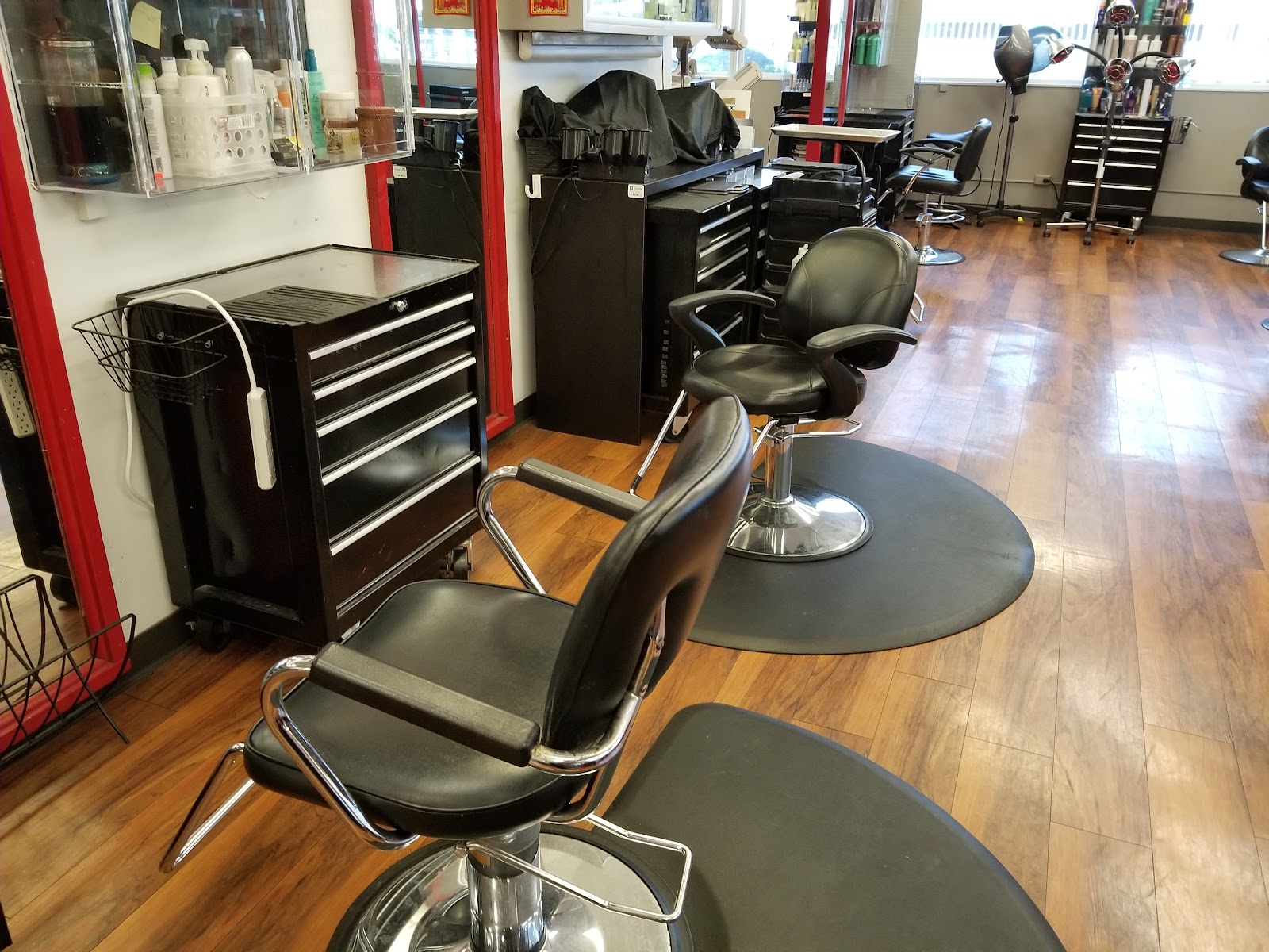 Salon 808 - Hair Salon in Honolulu