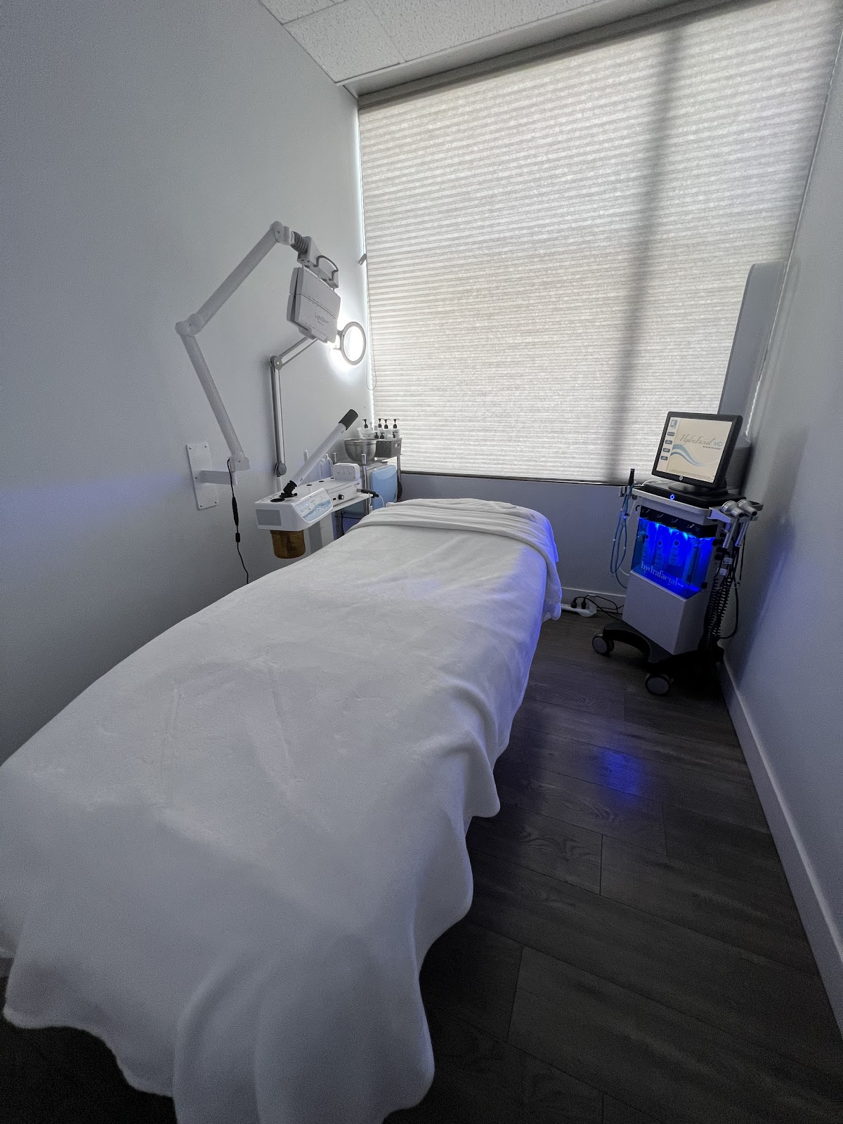 Honolulu Spa And Wellness - Oahu - Hair Salon in Honolulu